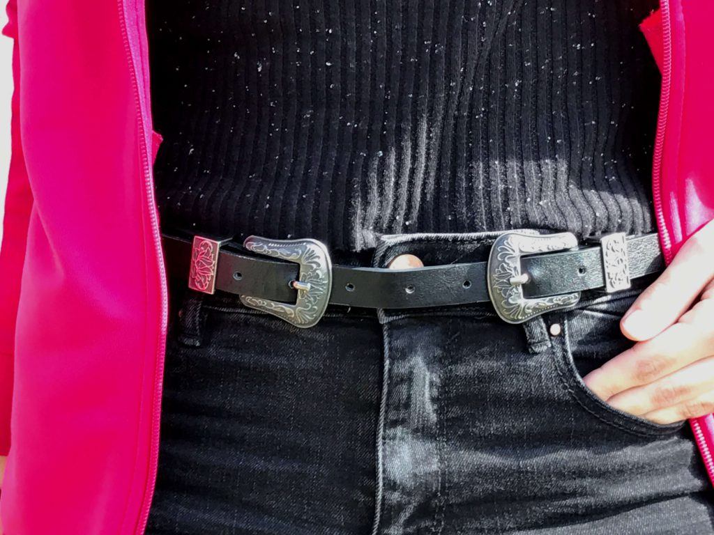 black double buckle belt